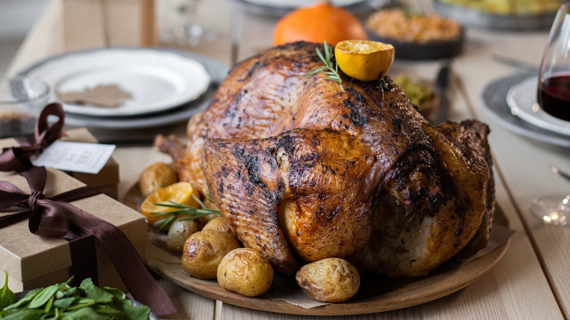 Making Smart Choices at Your Holiday Feasts - Bodybuilding.com